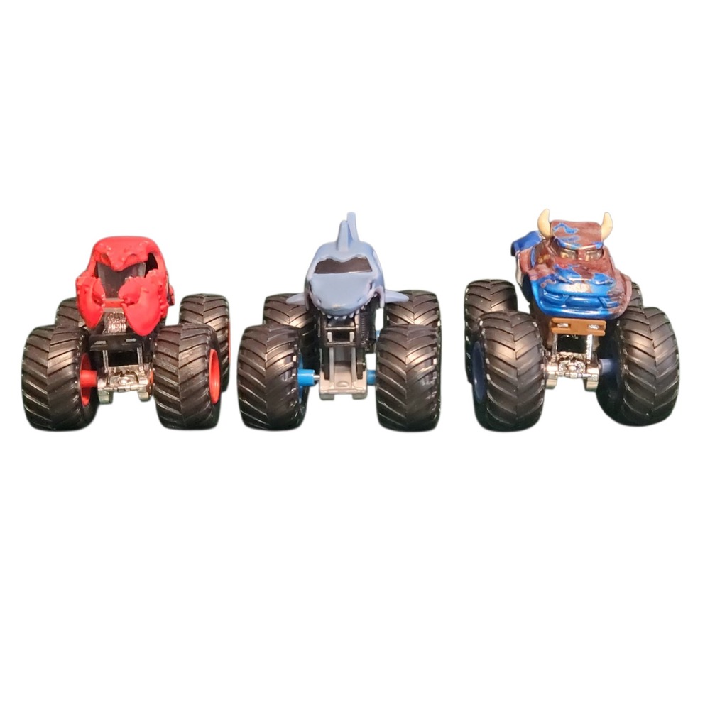 Monster Jam 1:64 Diecast Truck Lot Megalodon El Toro Loco Crushstation Toy - Picture 2 of 7